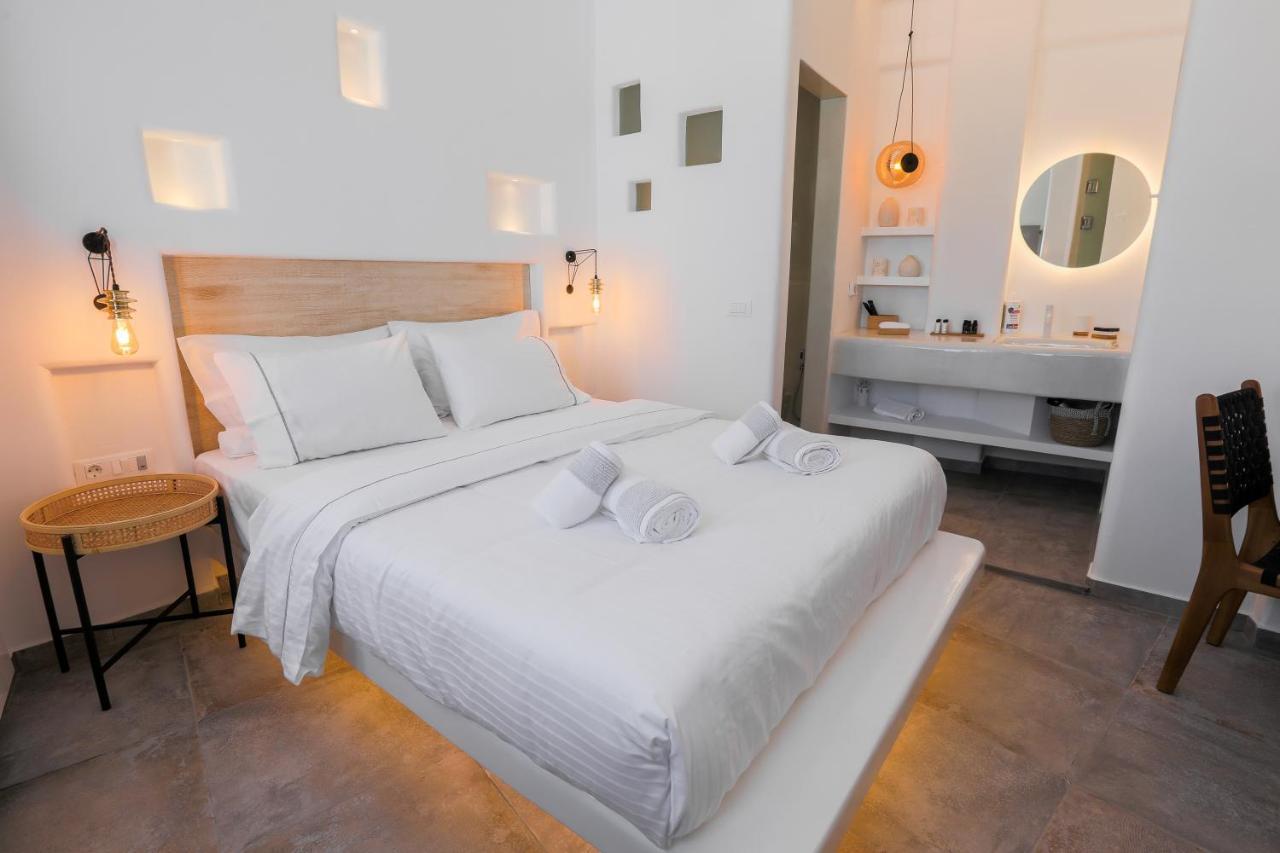 Eternity Suites Santorini 费拉 外观 照片