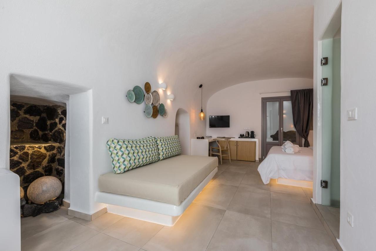 Eternity Suites Santorini 费拉 外观 照片