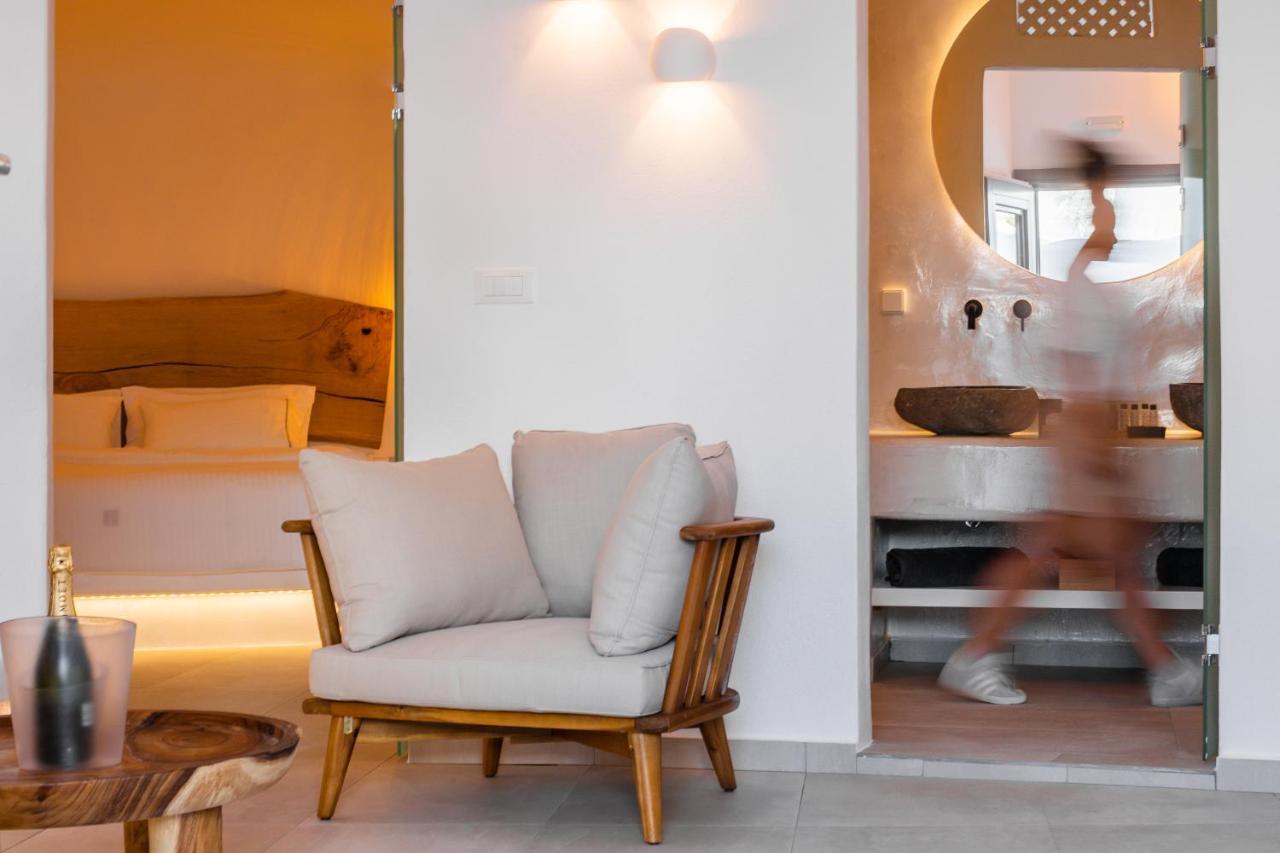 Eternity Suites Santorini 费拉 外观 照片